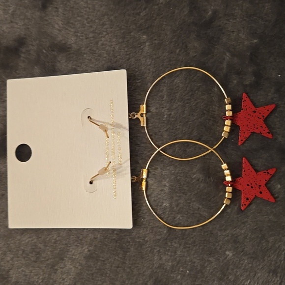 Josslyn Red Star Gold Hoop Earrings - Picture 3 of 3